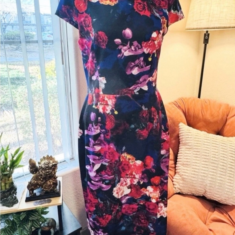 Betsey Johnson Vibrant Fitted Floral Midi Dress Size 8